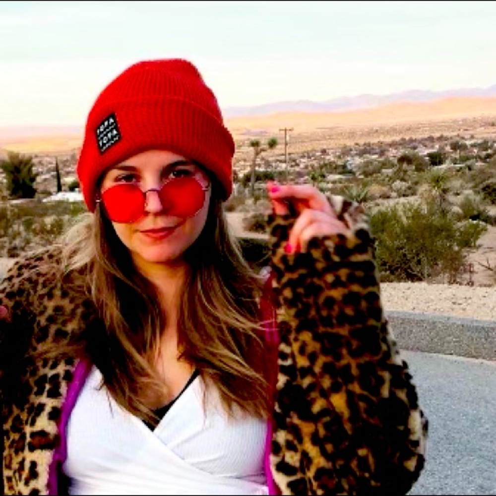 Meet your Posher, Julia